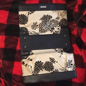 🌹🌹Elizabeth- Miche purse shell!!🌹🌹